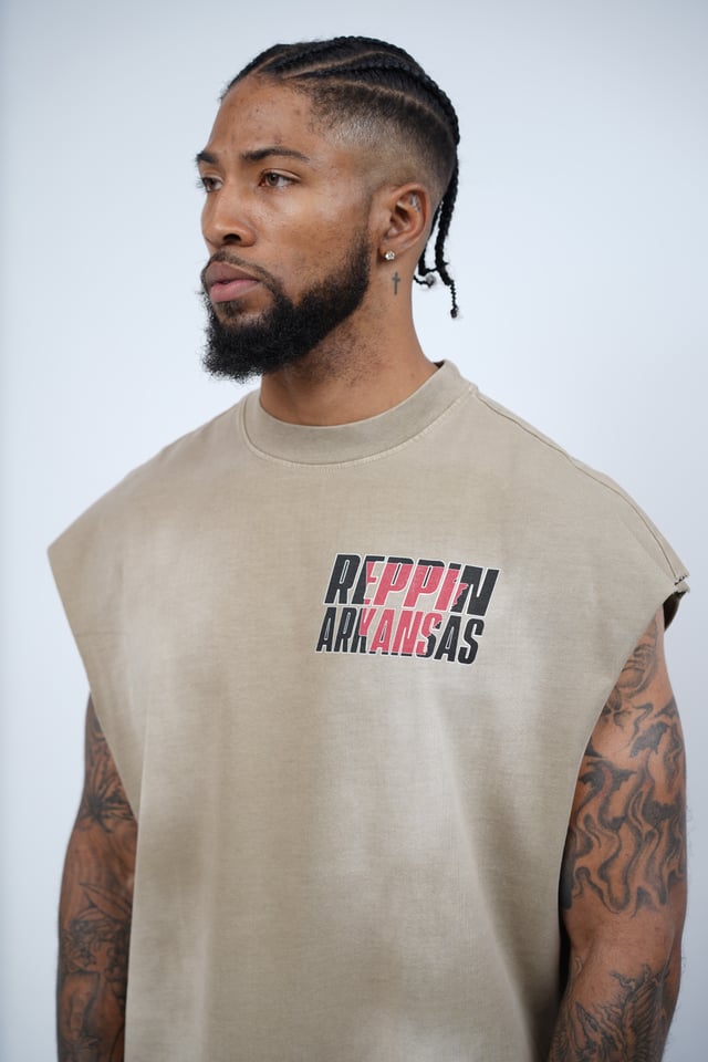 The neck of the Woodz Tank Top