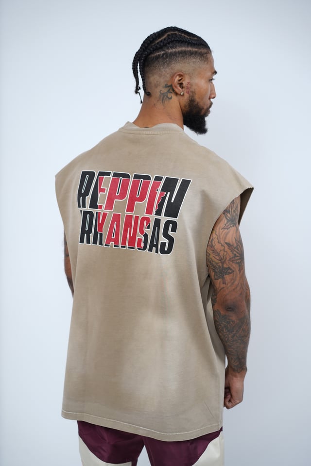 The neck of the Woodz Tank Top